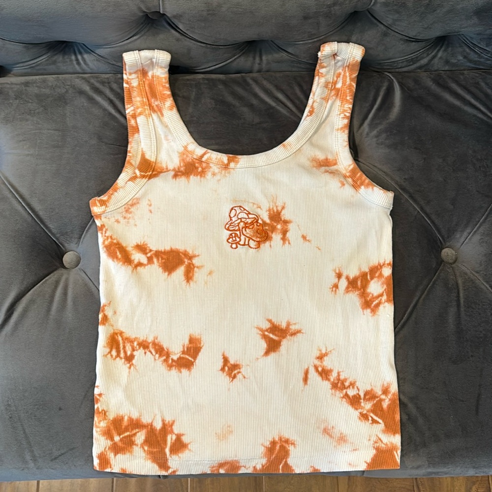 White/Orange tank top! Size: woman’s S
